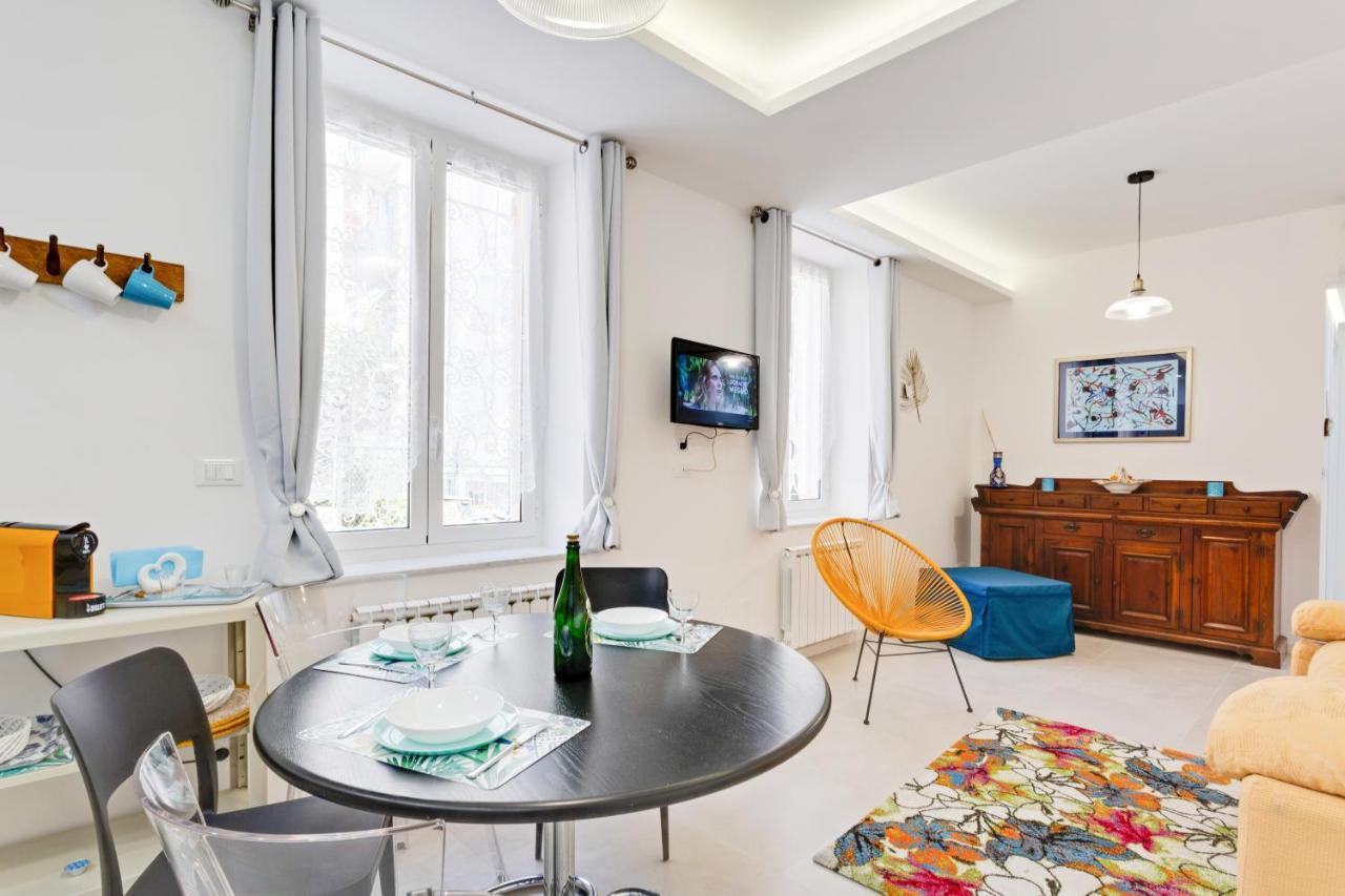 Pra' Modern & Cozy Apartment เจนัว ภายนอก รูปภาพ