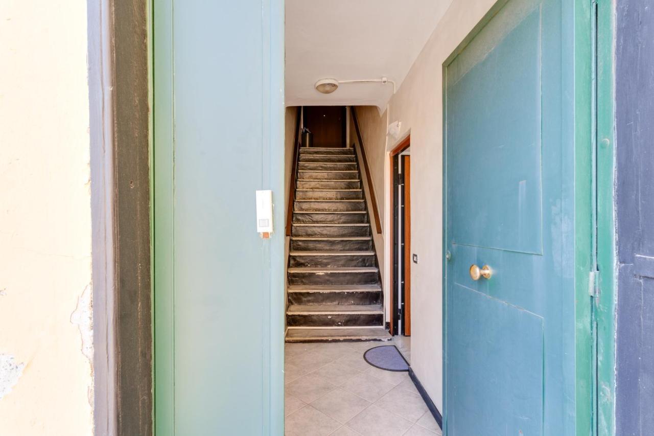 Pra' Modern & Cozy Apartment เจนัว ภายนอก รูปภาพ